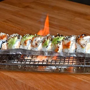 Set your sushi game on fire with our Dragon Breath roll!

Togo and Delivery: https://togo.sushidamu.com/