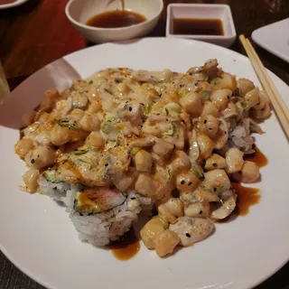 B2. BAKED SCALLOP ROLL