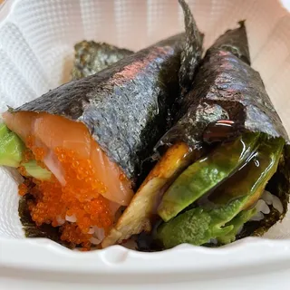 Salmon Avocado hand roll
