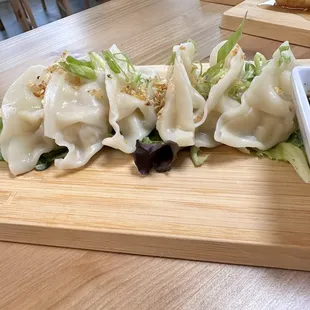 Steamed chicken gyozas