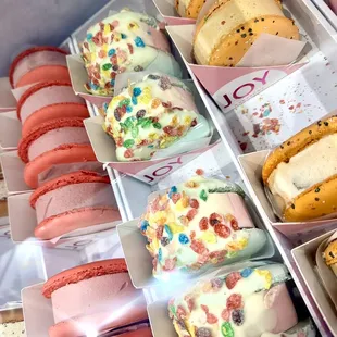 Macaron ice cream sandwiches