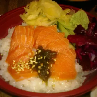 salmon donburi