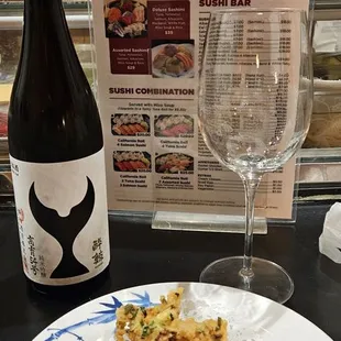 Seafood Kaki Agè; Suigèi Junmai Ginjo Sakè (sah keh)