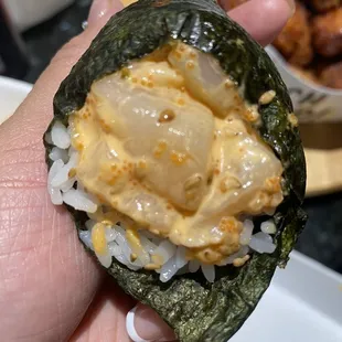 Spicy scallop hand roll (in backgrounds- also bonchon nearby so I picked some up)