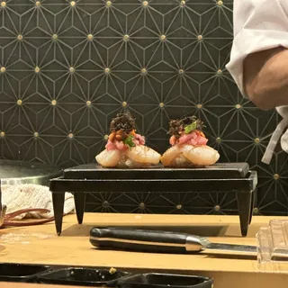 Enya Signature Hand Roll