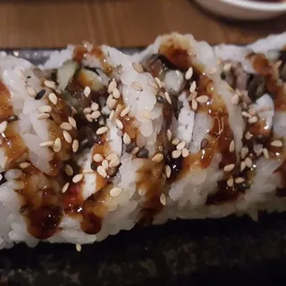 Salmon Skin Roll