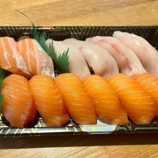 2 Pieces Yellowtail Sushi