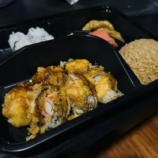 Dynamite roll Bento Box