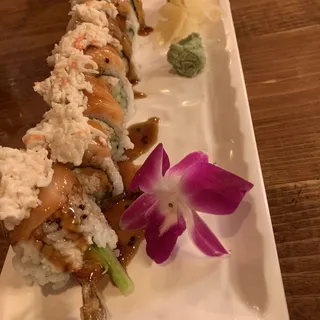 Snow Mountain Roll (8PCS)