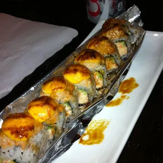 Dynamite Spicy Tuna Specialty Roll