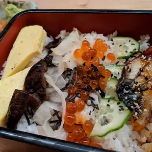 Deluxe chirashi