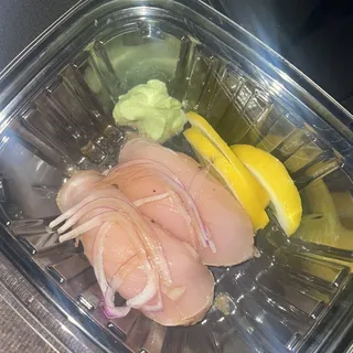 Seared Albacore Sushi