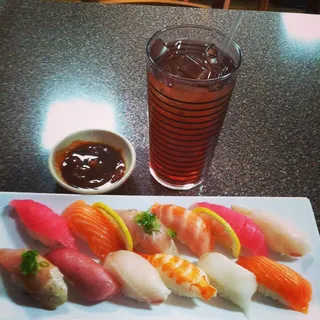 Deluxe Sushi