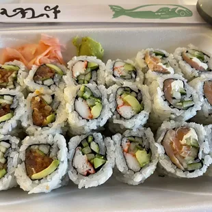 Spicy Tuna, Cali and Philadelphia Roll.. nothing special, very very bland