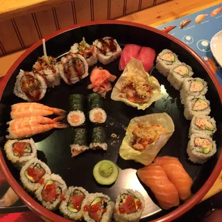C. 35-37 Pieces Chef's Choice Sashimi Platter