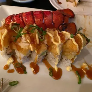 1/2 enjoyed lobster roll:)