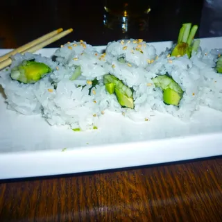 Cucumber/Avocado Roll