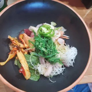 Sashimi Salad