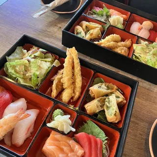Sushi & Sashimi Bento