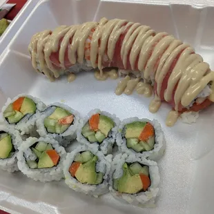 Wonder women roll and veggie roll