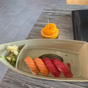 Sushi! Nom nom nom!