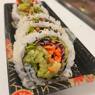 sushi, sashimi, sushi and sashimi, food