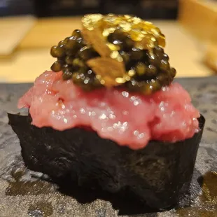 O-Toro w/Caviar &amp; Gold Leaf - wow! sugoi!