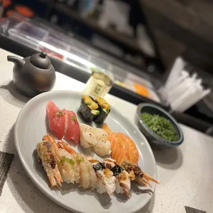 Nigiri platter