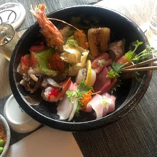 Hachi's Chirashi Sushi