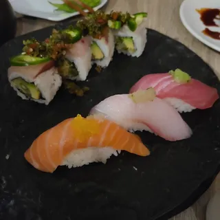 Yellowtail Cilantro 8pcs