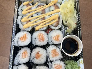 Khin’s Sushi