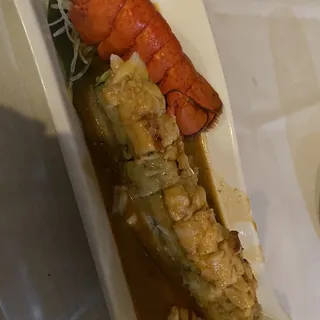 Hai Lobster (8pc)