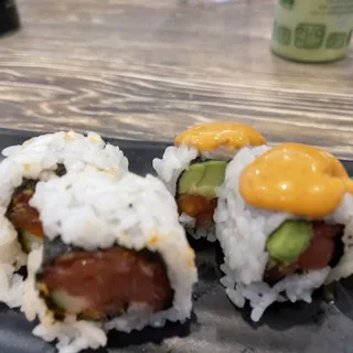 Spicy Salmon Roll