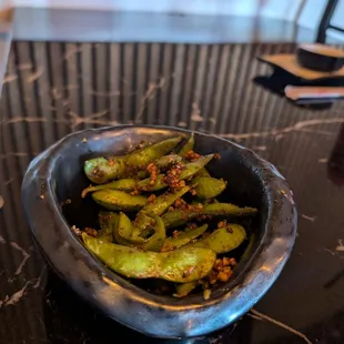 Spicy garlic edamame