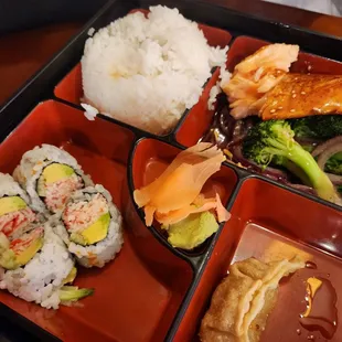 Salmon teriyaki bento