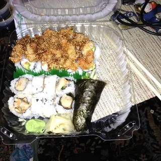 Spicy Scallop Hand Roll