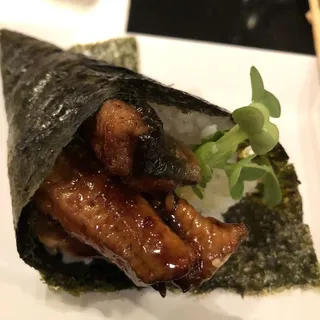 Unagi Hand Roll