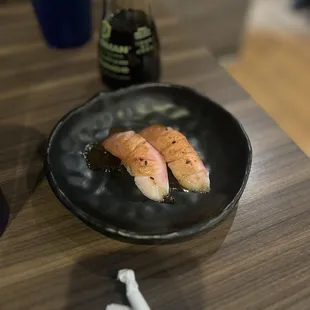Garlic Yellowtail Sushi