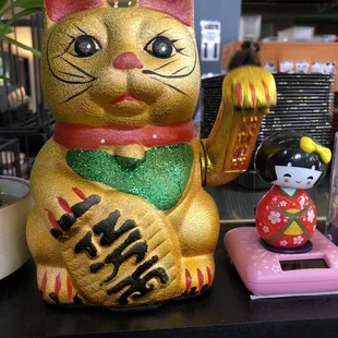 Lucky cat decoration.