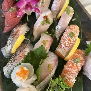 Premium 16pcs nigiri