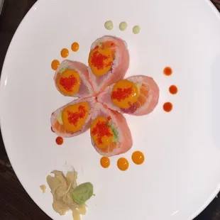 East coast roll no cucumber add avocado