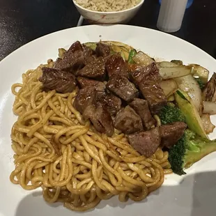 ramen and noodles, ramen, noodle soup, noodle dish, food, noodles