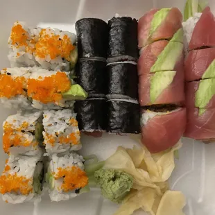 Super California roll, tuna roll &amp; Tuna Lovers roll