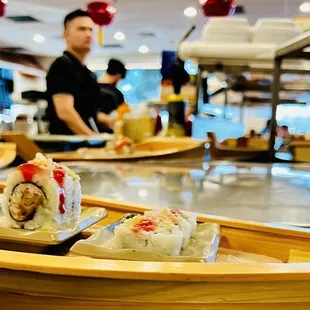 Sushi boat