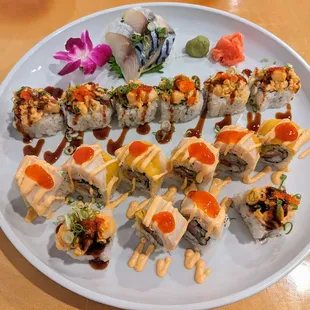 Mango Tango and Nine Mile rolls with mackerel, of course. All good!