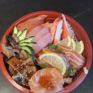 Chirashi Bowl
