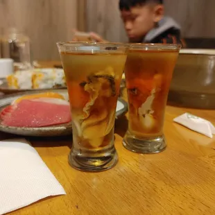 oysters and mussels, drink