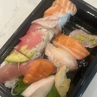 4. Sushi Deluxe