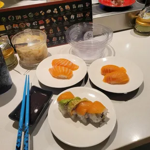 2/25/2023 - Delicious and fresh go round sushi!