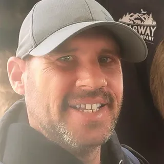 Dan J.